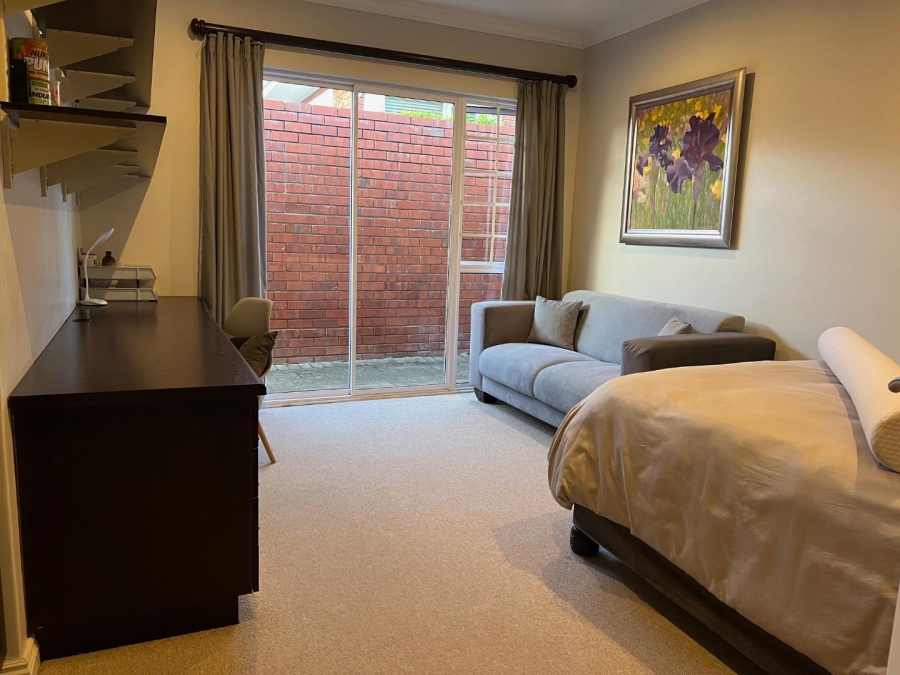 To Let 4 Bedroom Property for Rent in Walmer Eastern Cape